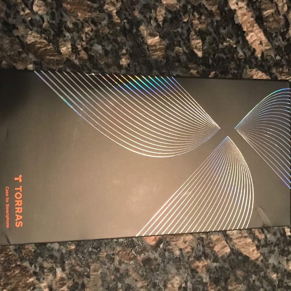 Torras Magnetic O Stand Q3 Case iPhone 17 Pro Max